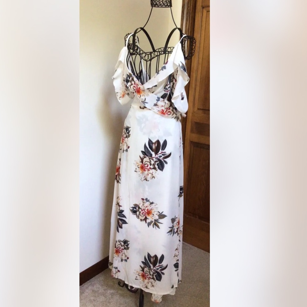 cupshe wrap dress, small